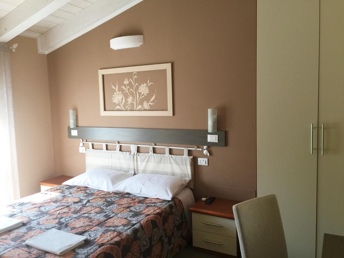 Bba2Passi Bed & Breakfast มารีนา ดิ มาซซา ภายนอก รูปภาพ